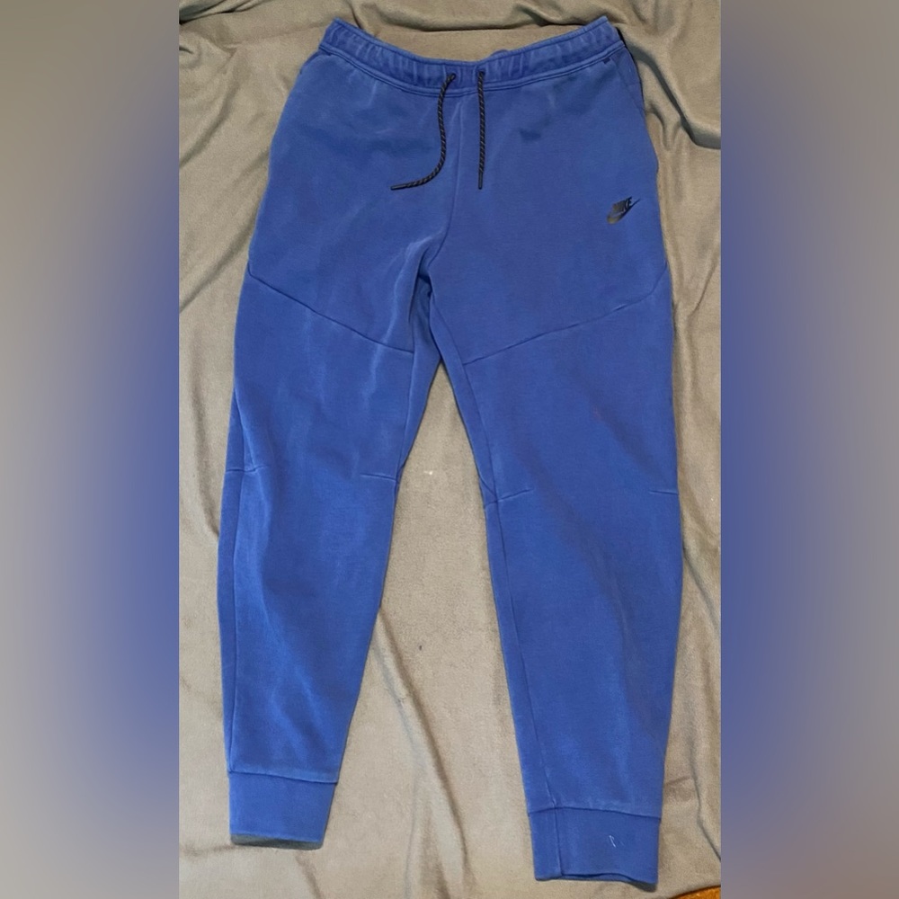 Nike Sportswear Men's Washed Tech Fleece Joggers Pants